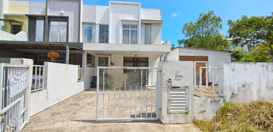 Bukit Indah – 1.5 Storey Corner Terrace House – FOR SALE Bukit Indah – 1.5 Storey Corner Terrace House – FOR SALE