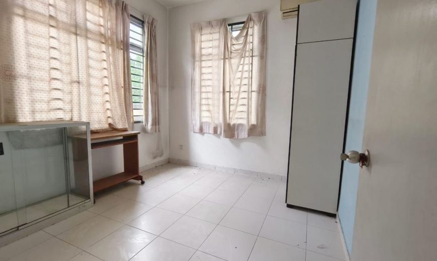 Bukit Indah – 1.5 Storey Corner Terrace House – FOR SALE Bukit Indah – 1.5 Storey Corner Terrace House – FOR SALE