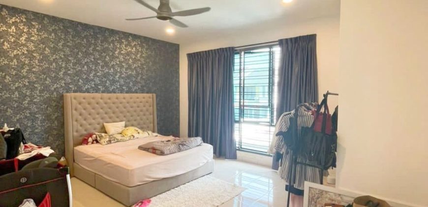 Austin Duta – 2 Storey Terrace House – FOR SALE Austin Duta – 2 Storey Terrace House – FOR SALE