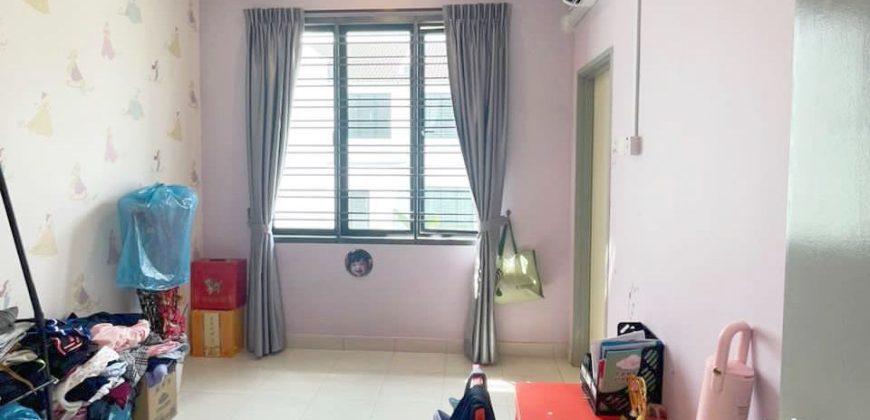 Austin Duta – 2 Storey Terrace House – FOR SALE Austin Duta – 2 Storey Terrace House – FOR SALE