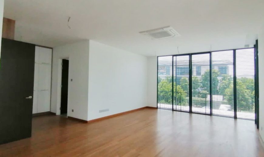 Senibong Cove – 3 Storey Bungalow – FOR SALE Senibong Cove – 3 Storey Bungalow – FOR SALE