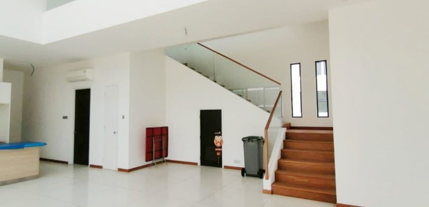 Senibong Cove – 3 Storey Bungalow – FOR SALE Senibong Cove – 3 Storey Bungalow – FOR SALE