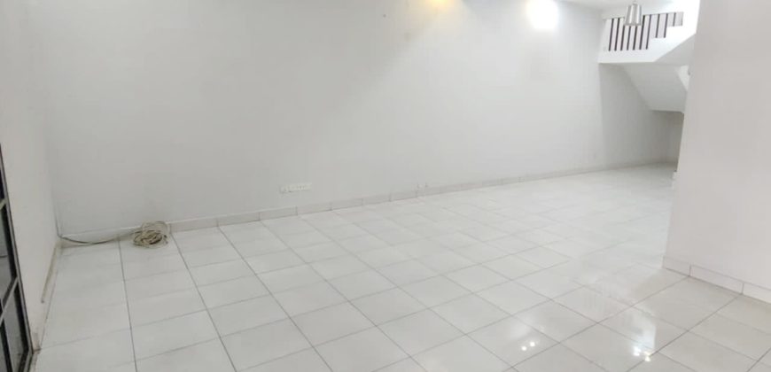 Setia Tropika – 2 Storey Terrace House – FOR SALE Setia Tropika – 2 Storey Terrace House – FOR SALE