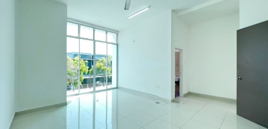 Mount Austin – 2 Storey Terrace House – FOR SALE Mount Austin – 2 Storey Terrace House – FOR SALE