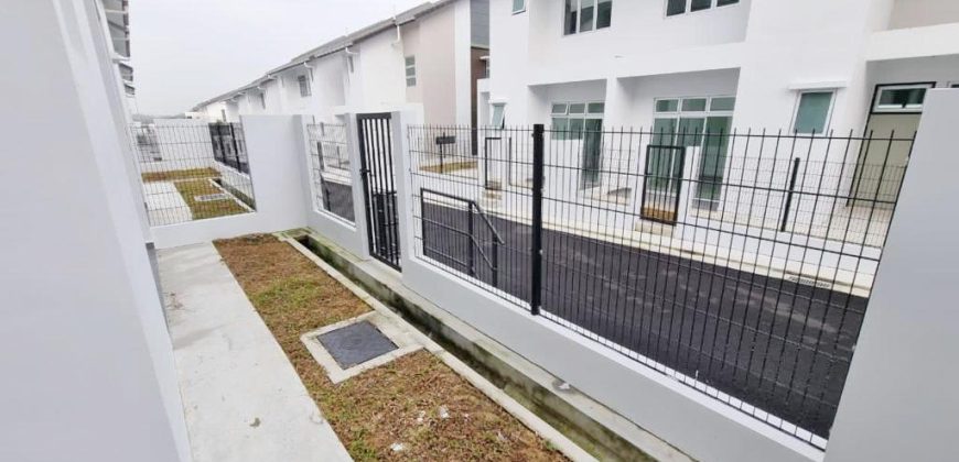 Taman Iconia @ Impian Emas – 2 Storey Terrace House – FOR SALE Taman Iconia @ Impian Emas – 2 Storey Terrace House – FOR SALE