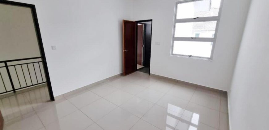 Taman Iconia @ Impian Emas – 2 Storey Terrace House – FOR SALE Taman Iconia @ Impian Emas – 2 Storey Terrace House – FOR SALE