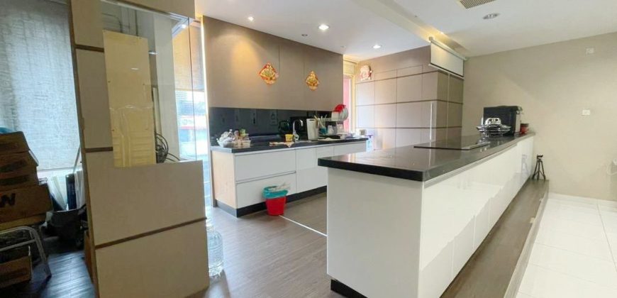 Taman Sutera Utama – 3 Storey Shoplot – FOR SALE Taman Sutera Utama – 3 Storey Shoplot – FOR SALE