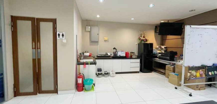 Taman Sutera Utama – 3 Storey Shoplot – FOR SALE Taman Sutera Utama – 3 Storey Shoplot – FOR SALE