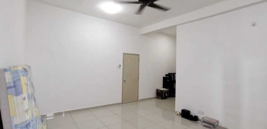 Taman Kempas Utama – 2.5 Storey Terrace House – FOR SALE