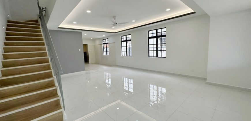 Bukit Indah – 2 Storey End Lot Terrace House – FOR SALE Bukit Indah – 2 Storey End Lot Terrace House – FOR SALE