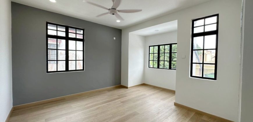 Bukit Indah – 2 Storey End Lot Terrace House – FOR SALE Bukit Indah – 2 Storey End Lot Terrace House – FOR SALE