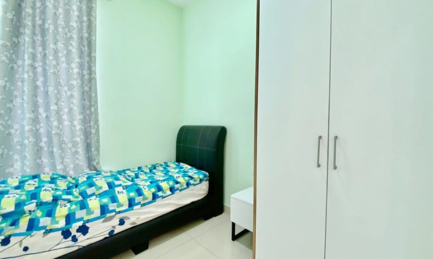 M Condominium @ Larkin – Condominium Corner Lot – FOR SALE M Condominium @ Larkin – Condominium Corner Lot – FOR SALE