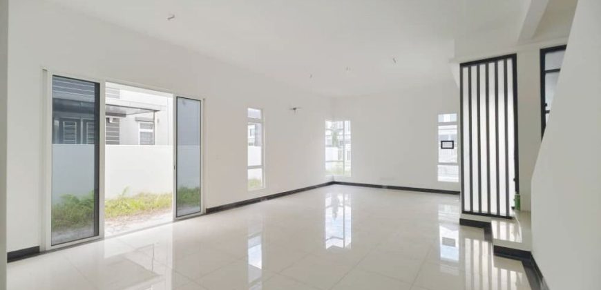 Setia Tropika – 2 Storey Cluster House – FOR SALE Setia Tropika – 2 Storey Cluster House – FOR SALE