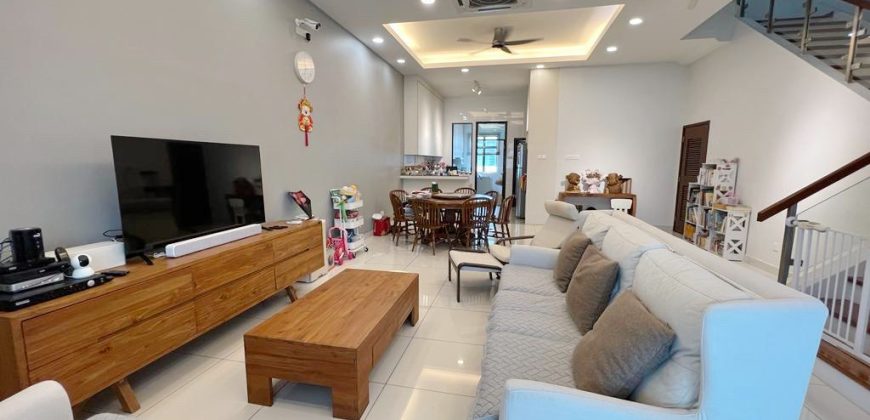 Ponderosa Vista – 2 Storey Superlink House – FOR SALE Ponderosa Vista – 2 Storey Superlink House – FOR SALE