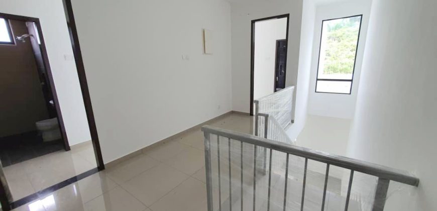 Austin Duta – 2 Storey Cluster House – FOR SALE Austin Duta – 2 Storey Cluster House – FOR SALE