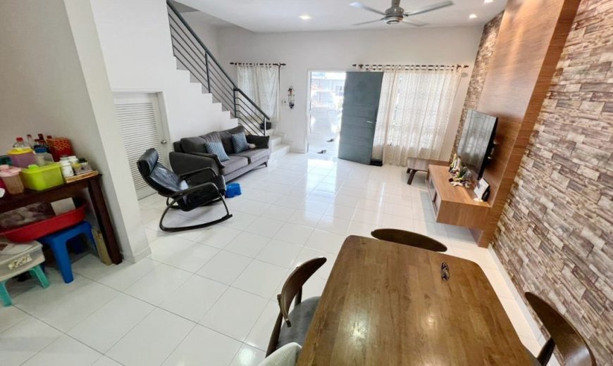 Setia Tropika – 2 Storey Terrace House – FOR SALE Setia Tropika – 2 Storey Terrace House – FOR SALE