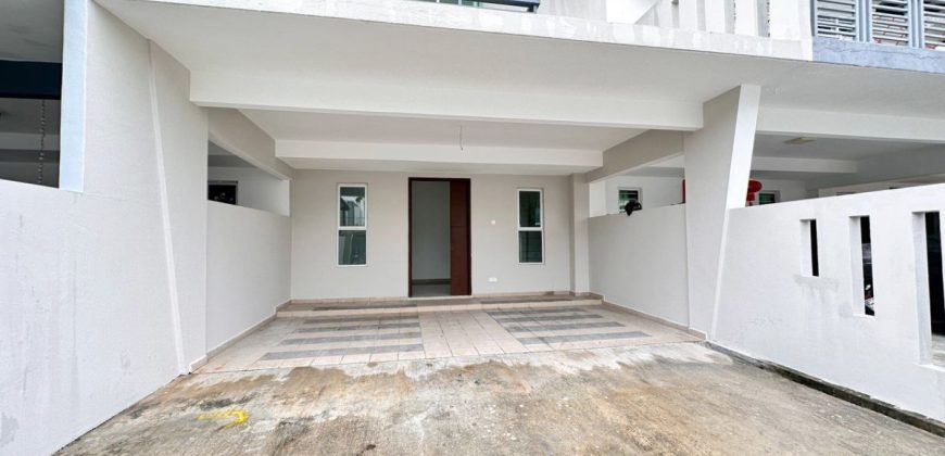 Maya Height @ Bandar Baru Seri Alam – 3 Storey Terrace House – FOR SALE Maya Height @ Bandar Baru Seri Alam – 3 Storey Terrace House – FOR SALE