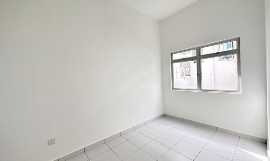 Maya Height @ Bandar Baru Seri Alam – 3 Storey Terrace House – FOR SALE Maya Height @ Bandar Baru Seri Alam – 3 Storey Terrace House – FOR SALE