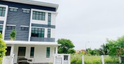 Mutiara Mas – 3 Storey Corner Cluster House – FOR SALE