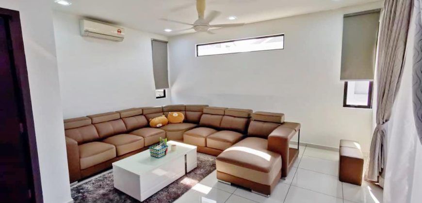 Horizon Hills – 2.5 Storey Cluster House – FOR SALE Horizon Hills – 2.5 Storey Cluster House – FOR SALE