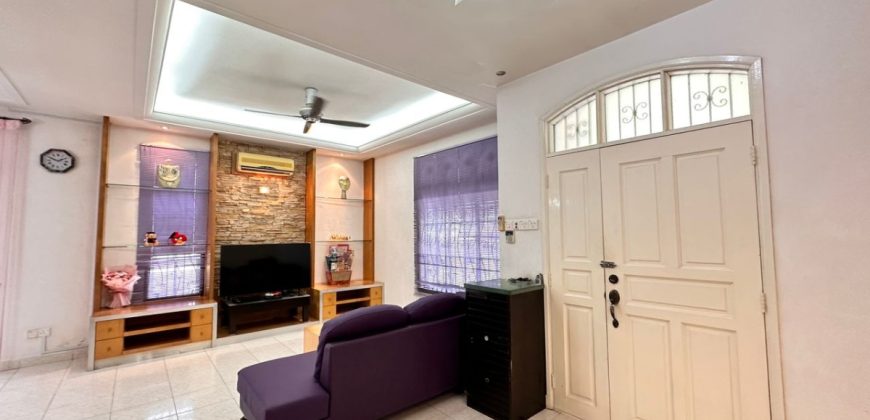 Taman Pelangi Indah @ Ulu Tiram – 2 Storey Semi Detached House – FOR SALE