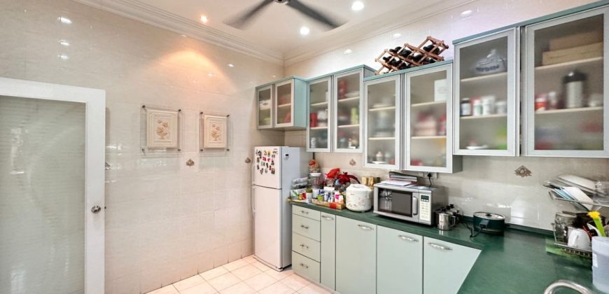 Taman Pelangi Indah @ Ulu Tiram – 2 Storey Semi Detached House – FOR SALE