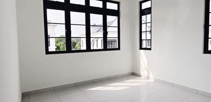 Eco Botanic – 2.5 Storey Superlink House – FOR SALE Eco Botanic – 2.5 Storey Superlink House – FOR SALE