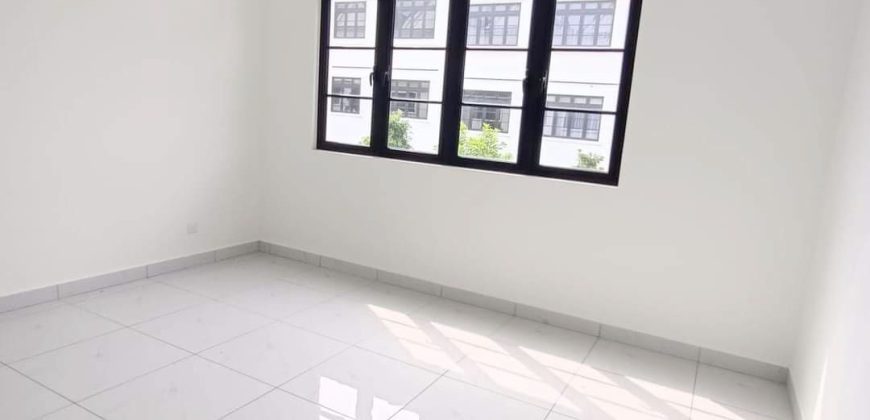 Eco Botanic – 2.5 Storey Superlink House – FOR SALE Eco Botanic – 2.5 Storey Superlink House – FOR SALE