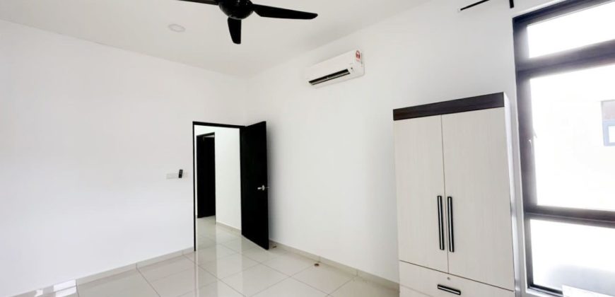 Horizon Hills – 2 Storey Terrace House – FOR SALE