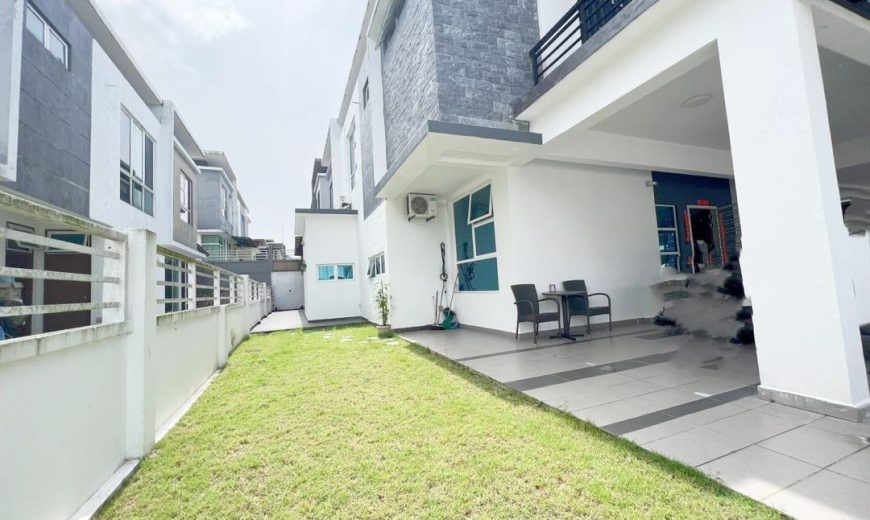 Austin Heights – 2 Storey Semi Detached – FOR SALE Austin Heights – 2 Storey Semi Detached – FOR SALE