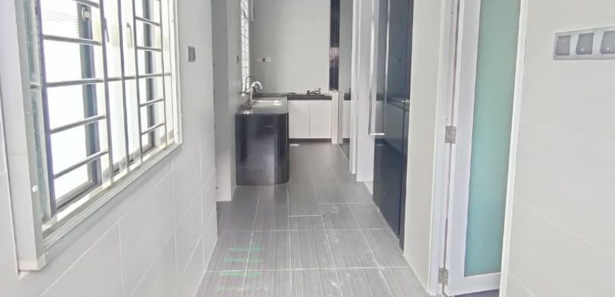 Mutiara Mas – 2.5 Storey Corner Terrace House – FOR SALE Mutiara Mas – 2.5 Storey Corner Terrace House – FOR SALE