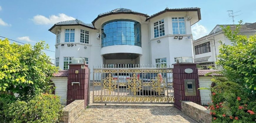 Rosmerah Height @ Taman Johor Jaya – 2 Storey Bungalow House – FOR SALE Rosmerah Height @ Taman Johor Jaya – 2 Storey Bungalow House – FOR SALE