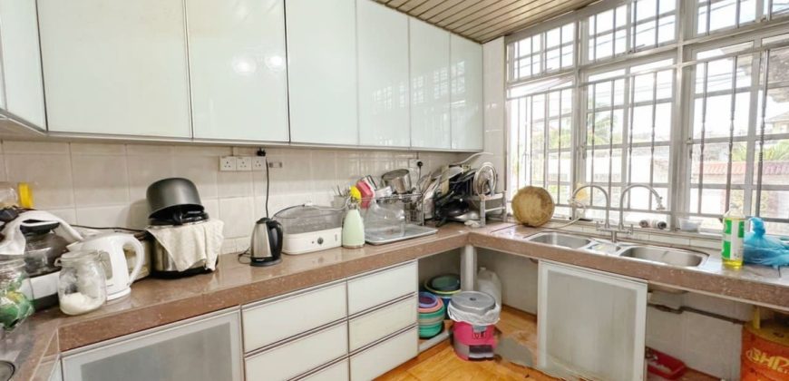 Rosmerah Height @ Taman Johor Jaya – 2 Storey Bungalow House – FOR SALE Rosmerah Height @ Taman Johor Jaya – 2 Storey Bungalow House – FOR SALE