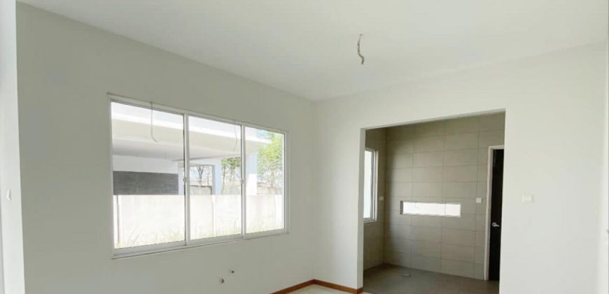 Senibong Cove – 3 Storey Bungalow House – FOR SALE Senibong Cove – 3 Storey Bungalow House – FOR SALE