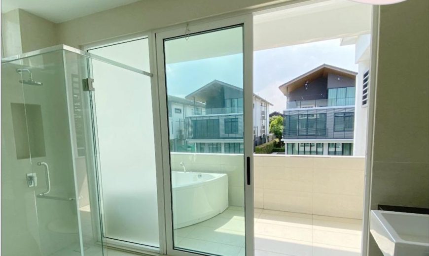 Senibong Cove – 3 Storey Bungalow House – FOR SALE Senibong Cove – 3 Storey Bungalow House – FOR SALE