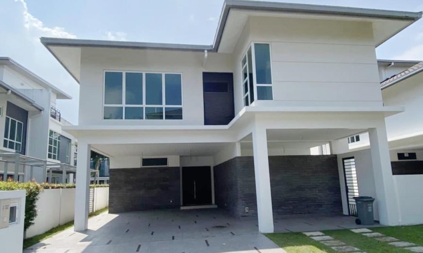 Senibong Cove – 3 Storey Bungalow House – FOR SALE Senibong Cove – 3 Storey Bungalow House – FOR SALE