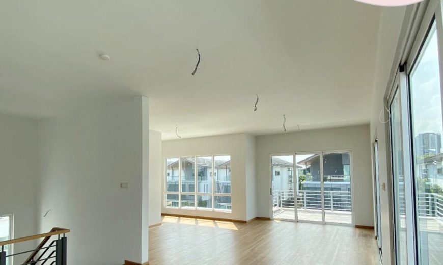 Senibong Cove – 3 Storey Bungalow House – FOR SALE Senibong Cove – 3 Storey Bungalow House – FOR SALE