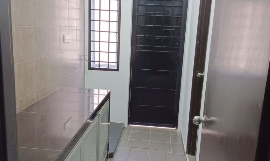 Setia Indah – 2 Storey End Lot Terrace House – FOR SALE Setia Indah – 2 Storey End Lot Terrace House – FOR SALE