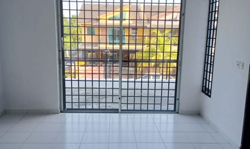 Setia Indah – 2 Storey End Lot Terrace House – FOR SALE Setia Indah – 2 Storey End Lot Terrace House – FOR SALE