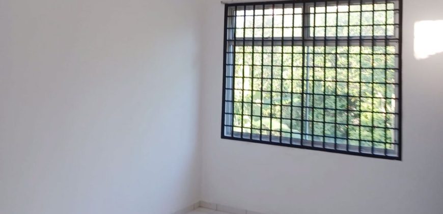 Setia Indah – 2 Storey End Lot Terrace House – FOR SALE Setia Indah – 2 Storey End Lot Terrace House – FOR SALE