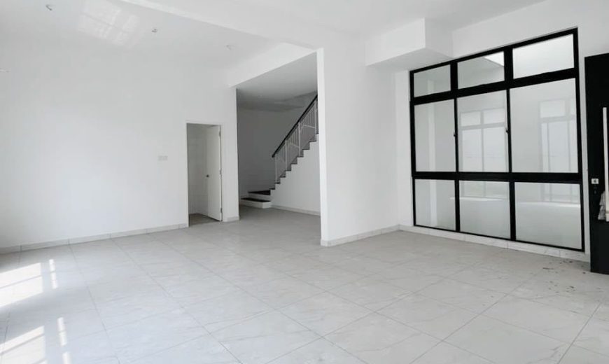 Setia Tropika – 2 Storey Cluster House – FOR SALE Setia Tropika – 2 Storey Cluster House – FOR SALE