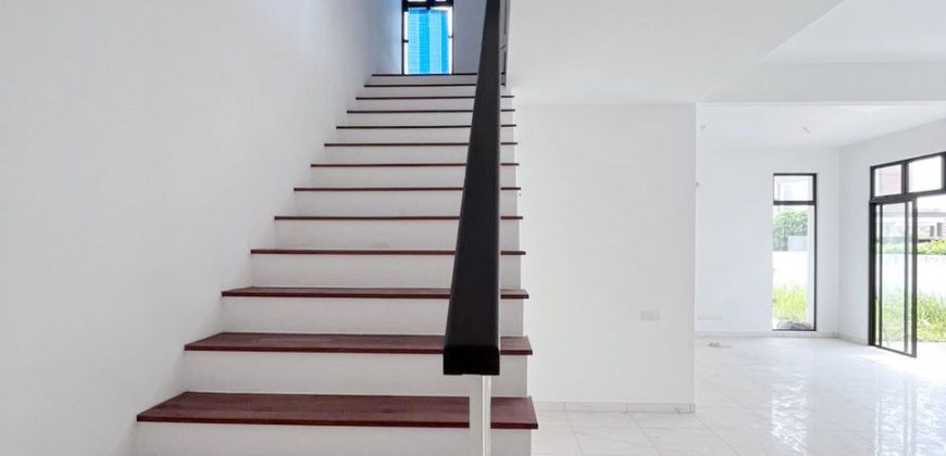 Setia Tropika – 2 Storey Cluster House – FOR SALE Setia Tropika – 2 Storey Cluster House – FOR SALE