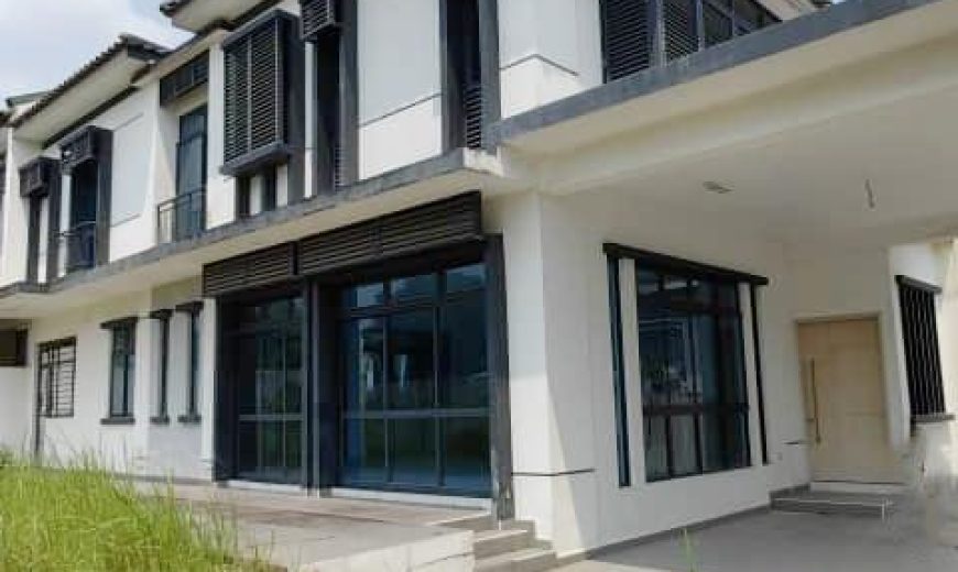 Setia Tropika – 2 Storey Corner Cluster House – FOR SALE Setia Tropika – 2 Storey Corner Cluster House – FOR SALE