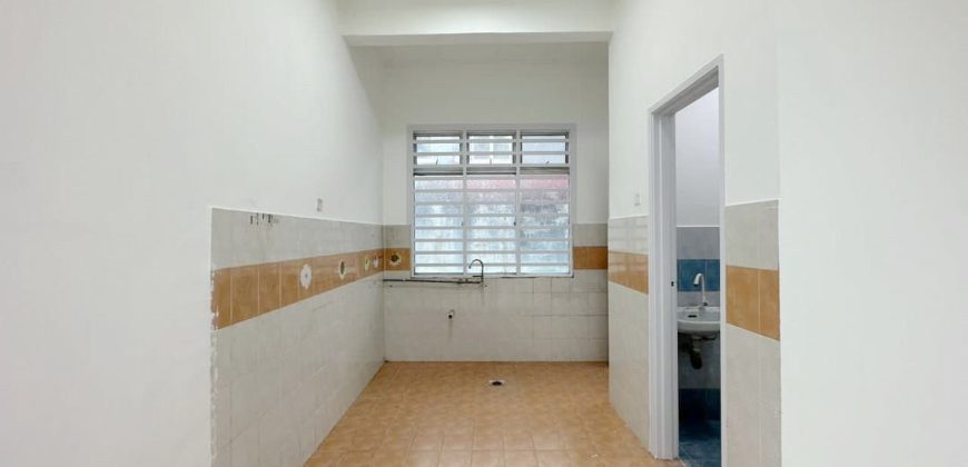 Taman Kempas Indah – 2 Storey Corner Terrace House FOR SALE Taman Kempas Indah – 2 Storey Corner Terrace House FOR SALE