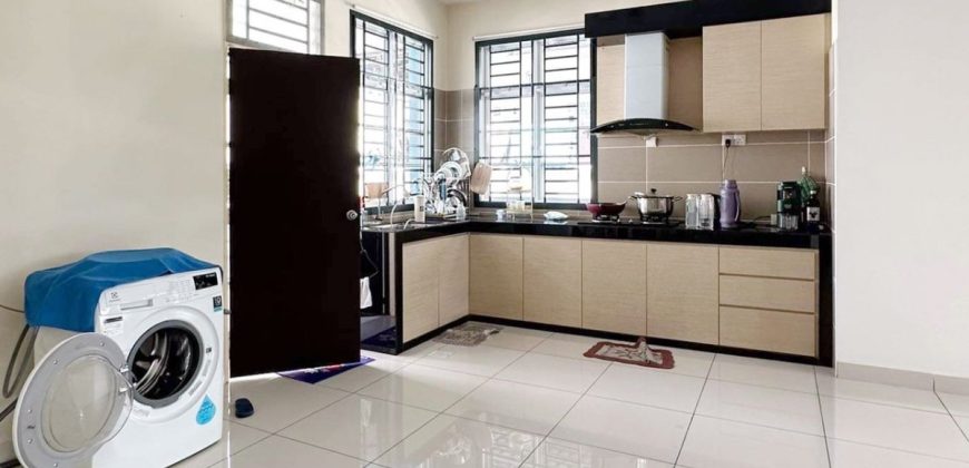 Taman Pulai Bayu – 2.5 Storey Semi Detached House – FOR SALE