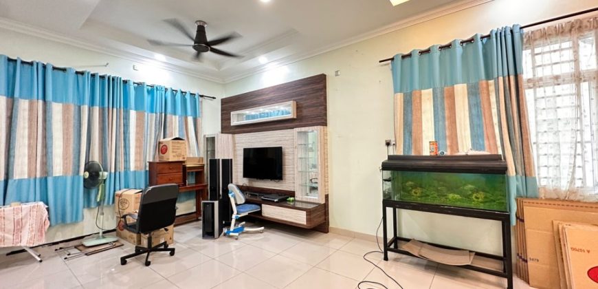 Mount Austin – 2 Storey End Lot Terrace House – FOR SALE Mount Austin – 2 Storey End Lot Terrace House – FOR SALE