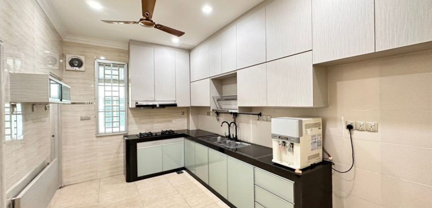 Mount Austin – 2 Storey End Lot Terrace House – FOR SALE Mount Austin – 2 Storey End Lot Terrace House – FOR SALE