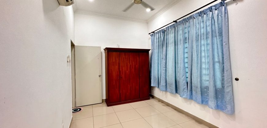 Mount Austin – 2 Storey End Lot Terrace House – FOR SALE Mount Austin – 2 Storey End Lot Terrace House – FOR SALE