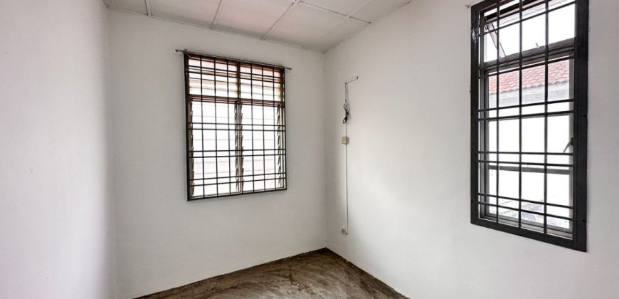 Bukit Indah – 2 Storey End Lot Terrace House – FOR SALE Bukit Indah – 2 Storey End Lot Terrace House – FOR SALE