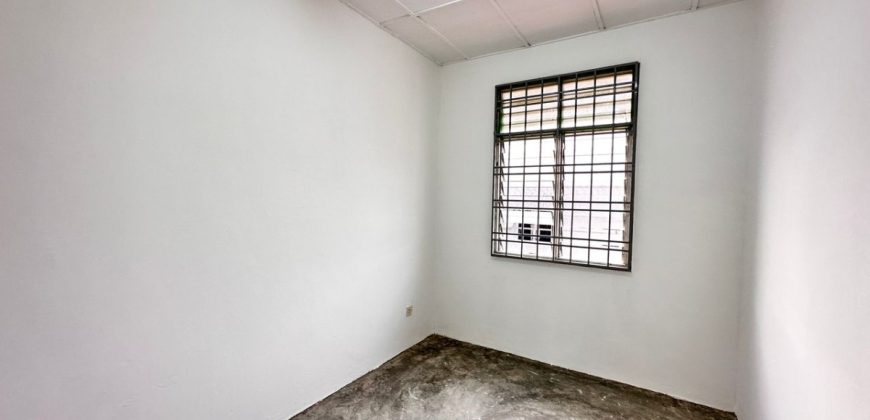 Bukit Indah – 2 Storey End Lot Terrace House – FOR SALE Bukit Indah – 2 Storey End Lot Terrace House – FOR SALE